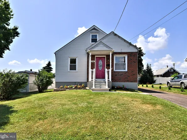 238 Brook St, Willow Grove, PA 19090