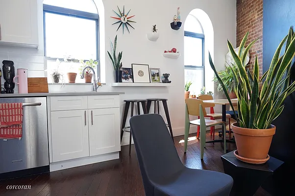 Rented by Corcoran | media 11