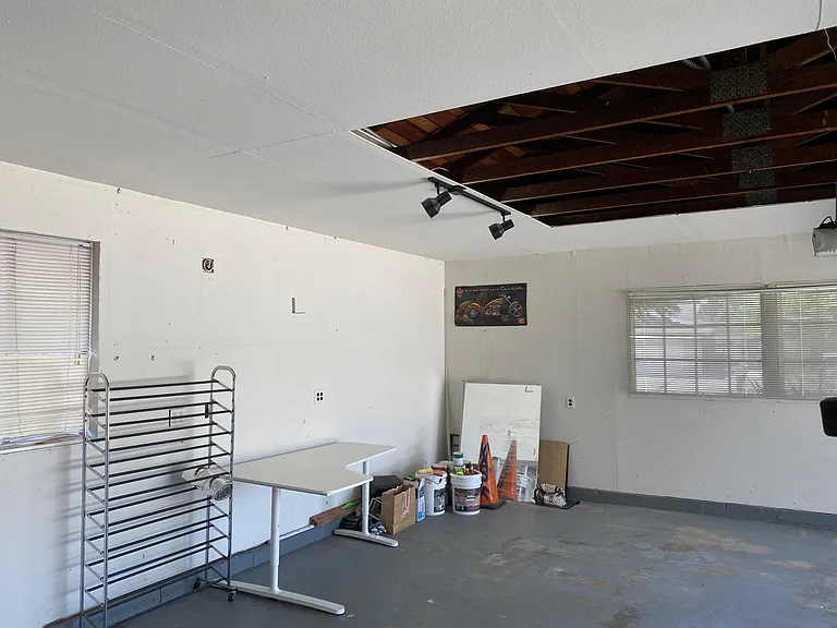 23724 Prospect Valley Dr — Photo 23
