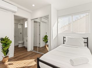 A 4 Bedroom apartment with Private Ensuite Bathrooms, common areas and a fully functional kitchen..., Los Angeles, CA 90024