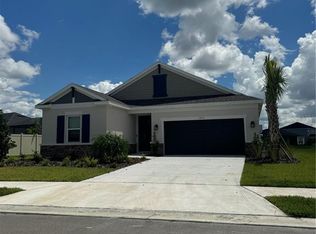 5933 Oakhaven Ln, Palmetto, FL 34221