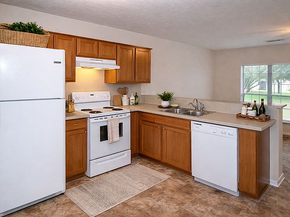 4th image of 24768B Penny Ln