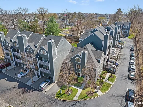 34 Triumph Ct #A, East Rutherford, NJ 07073