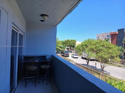 6070 W 19th Ave APT 110, Hialeah, FL, 33012