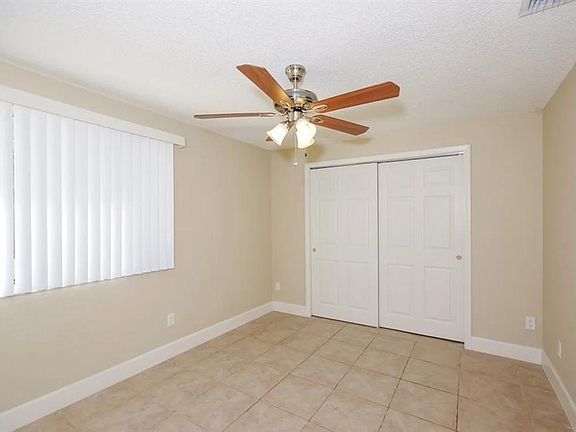 3rd image of 5444 Bay Lagoon Cir #1220