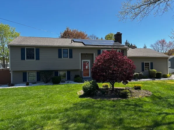 279 Adams St, Agawam, MA 01001