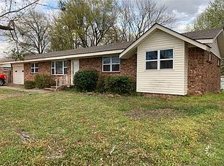7905 Holly Ave, Fort Smith, AR 72908