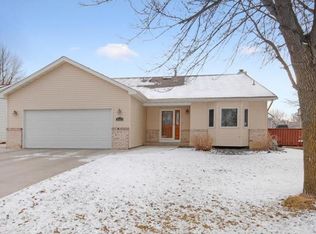 8936 Norwood Ln N, Maple Grove, MN 55369