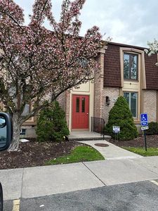 70 Groton Dr APT 1, Amherst, NY, 14228