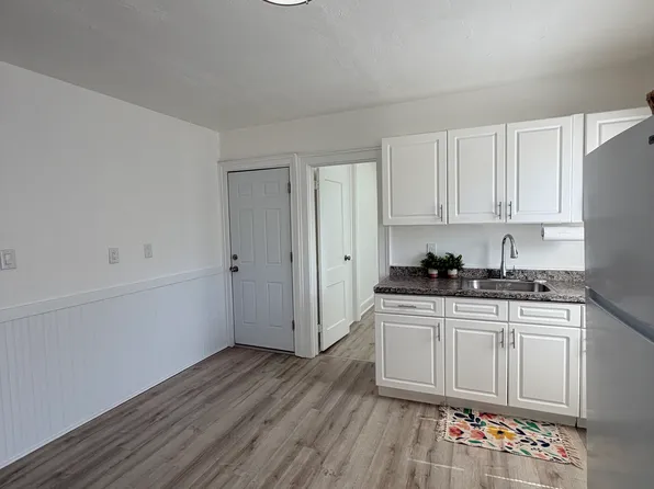 49 Henry St Floor 3, New Britain, CT 06051