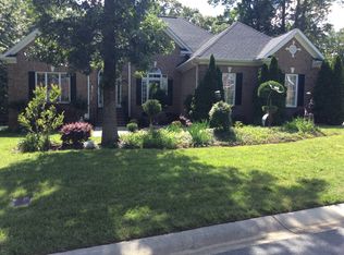 1906 Astrid Ct, Waxhaw, NC 28173