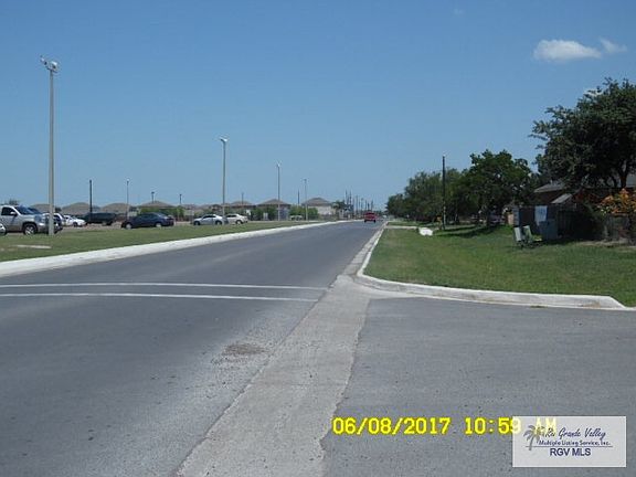 4th image of 399 Colorado Dr