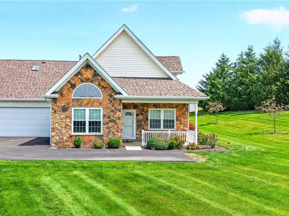 320 Saddlebrook Rd, Gibsonia, PA 15044