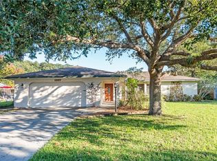 1397 Georgetowne Cir, Sarasota, FL 34232