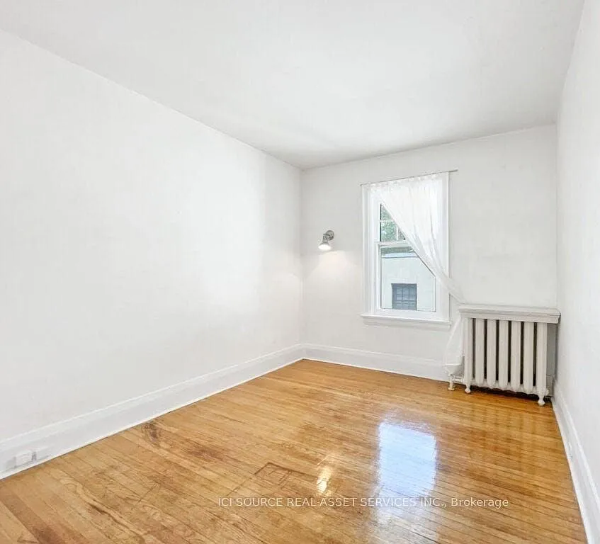 4 bed, $4,500 — Photo 3