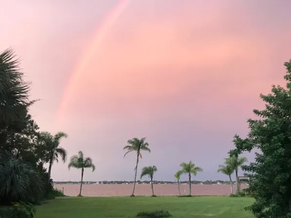 2650 Philippe Pkwy, Safety Harbor, FL 34695