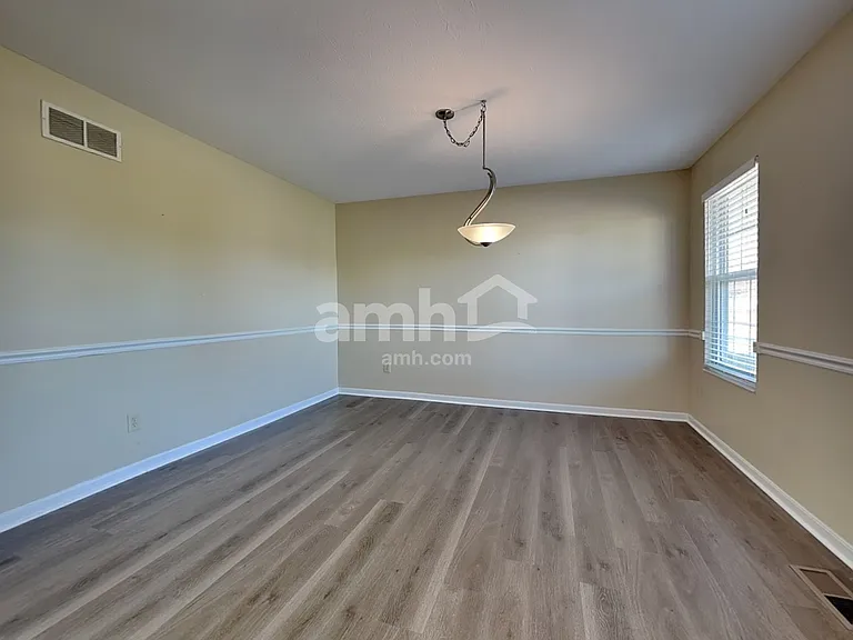 1425 Stableview Cir — Photo 6