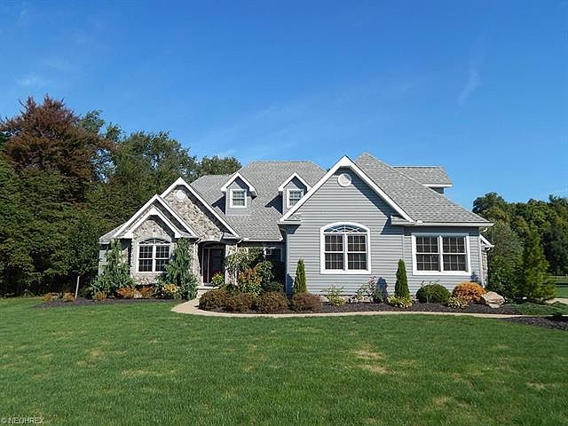 1st image of 785 Chardoney Dr