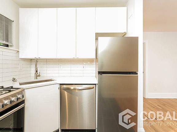 2nd image of 755 Saint Charles Ave NE APT 7