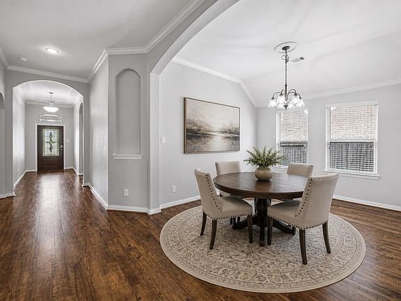 3rd image of 21319 Sweet Auburn Lane