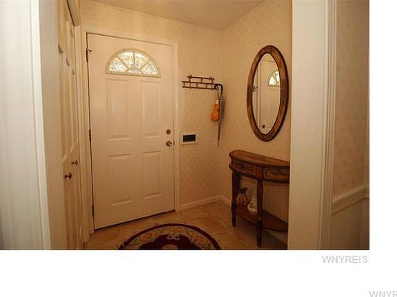 2nd image of 71 Southwood Dr