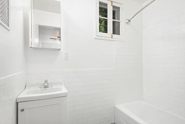 Rented by Corcoran | media 14