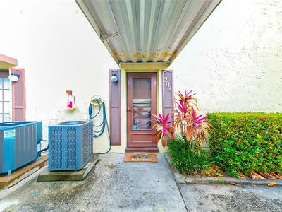 501 E Bay Dr APT 202, Largo, FL, 33770