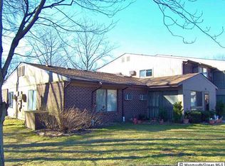 22 Lexington Ct, Red Bank, NJ 07701