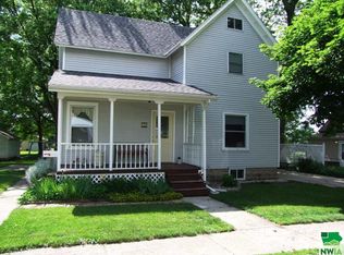 110 N Cherokee St, Alta, IA 51002