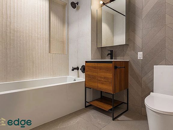 4th image of 276 Grand Concourse APT 410