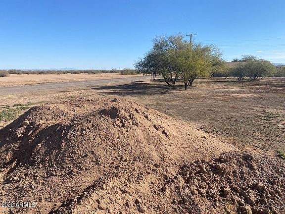 3rd image of 4205 N Catalina Dr