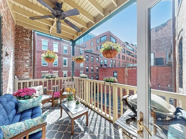 18 Hancock St APT 4, Boston, MA 02114