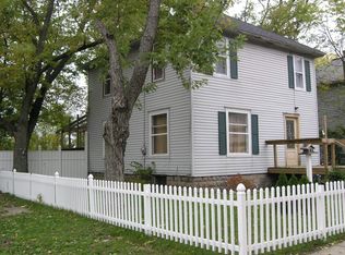 202 Middle St, Three Rivers, MI 49093