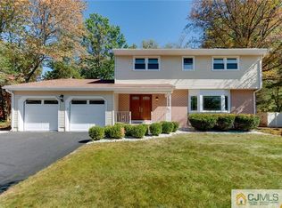 6 Poplar Ave, North Brunswick, NJ 08902