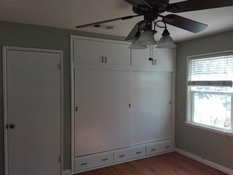 1st image of 640 W Granada Ct