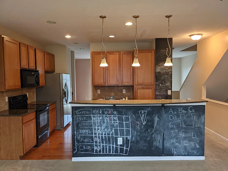 91 Northwoods Blvd — Photo 5
