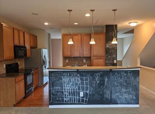 91 Northwoods Blvd, Columbus, OH 43235