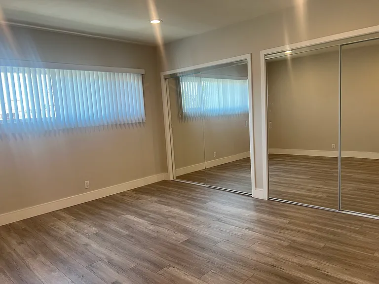 357 W Wilson Ave #2 — Photo 8