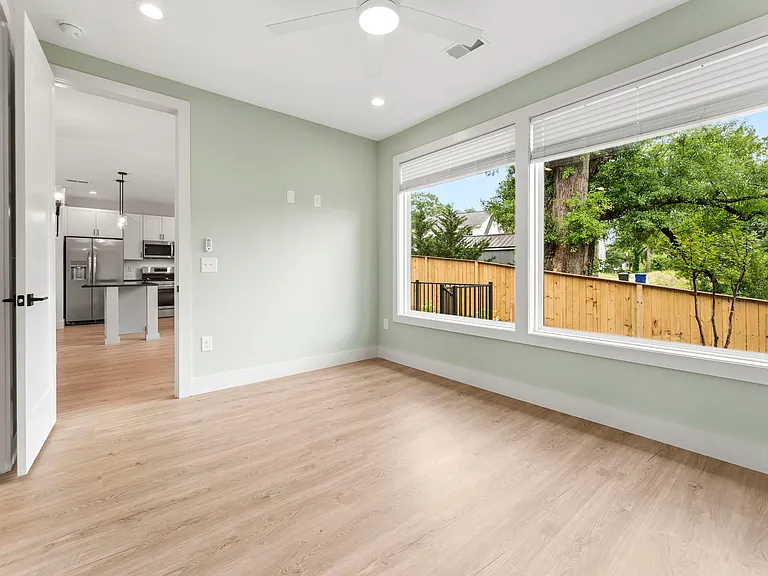 319 Wilkins St #C — Photo 13