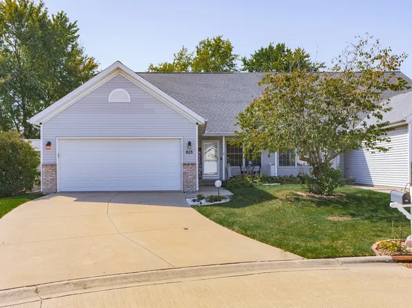 615 Wulbrun Dr, Bloomington, IL 61704