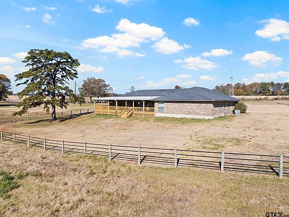 2nd image of 537 County Road 2630