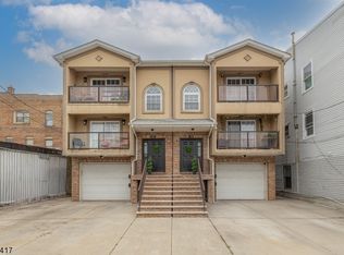 83 Broadway, Elizabeth, NJ 07206