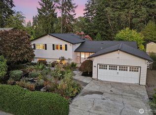 1438 159th Ave SE, Bellevue, WA 98008