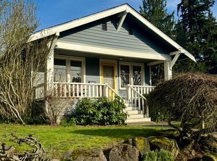 3222 38th Ave SW, Seattle, WA 98126