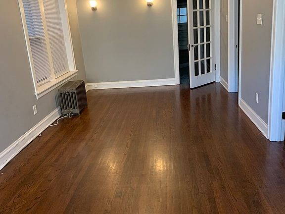 3rd image of 2157 W Superior St #1