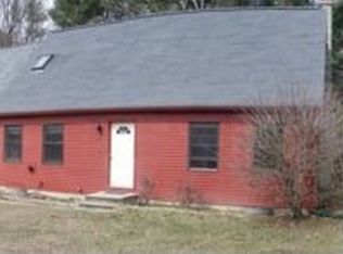 40 Jenks St, Amherst, MA 01002