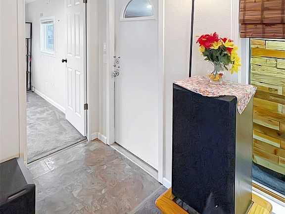 3rd image of 8730 206th Street SE #27