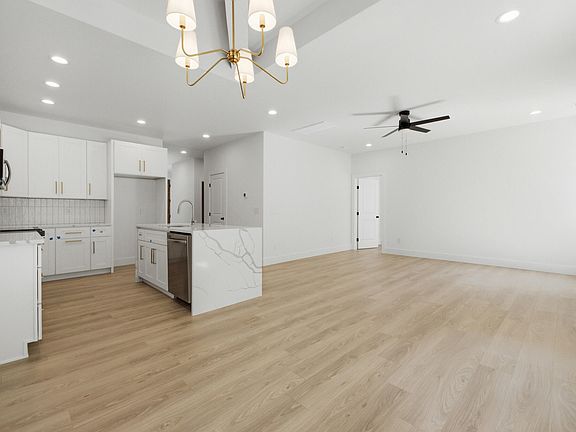 3rd image of 1777 Millie Ln