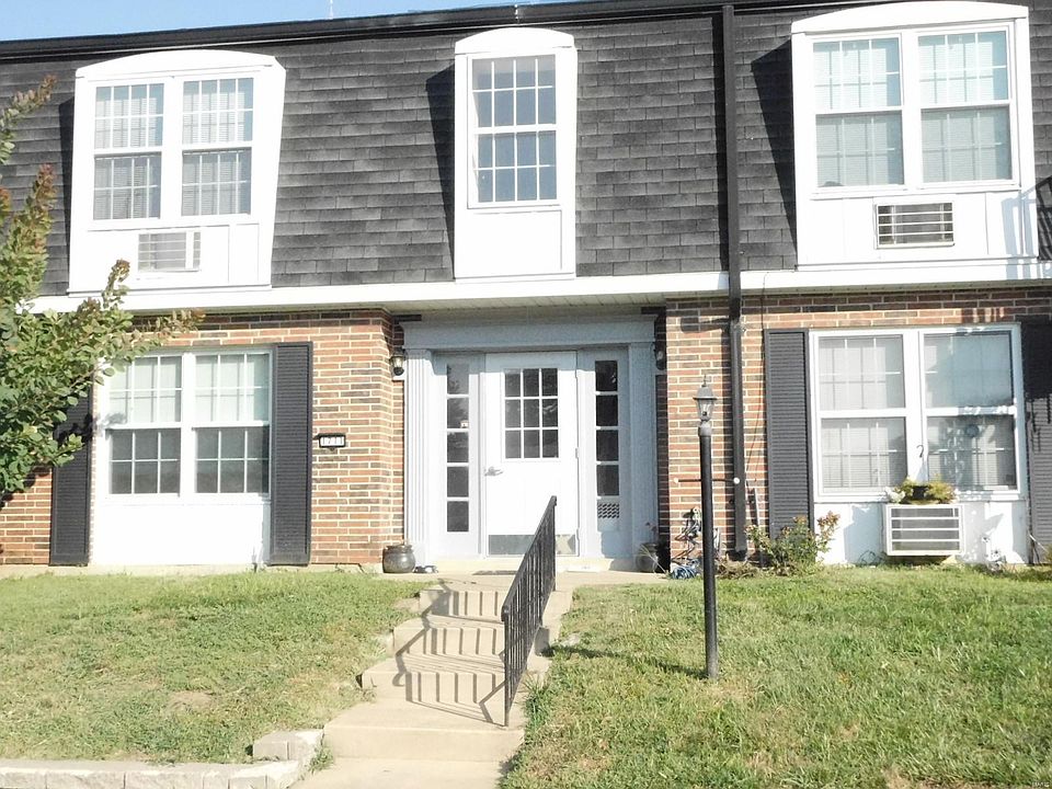 1st image of 1711 Mayenne Ct APT E