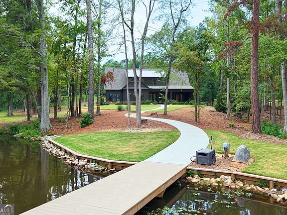 4th image of 1731 Blue Springs Rd